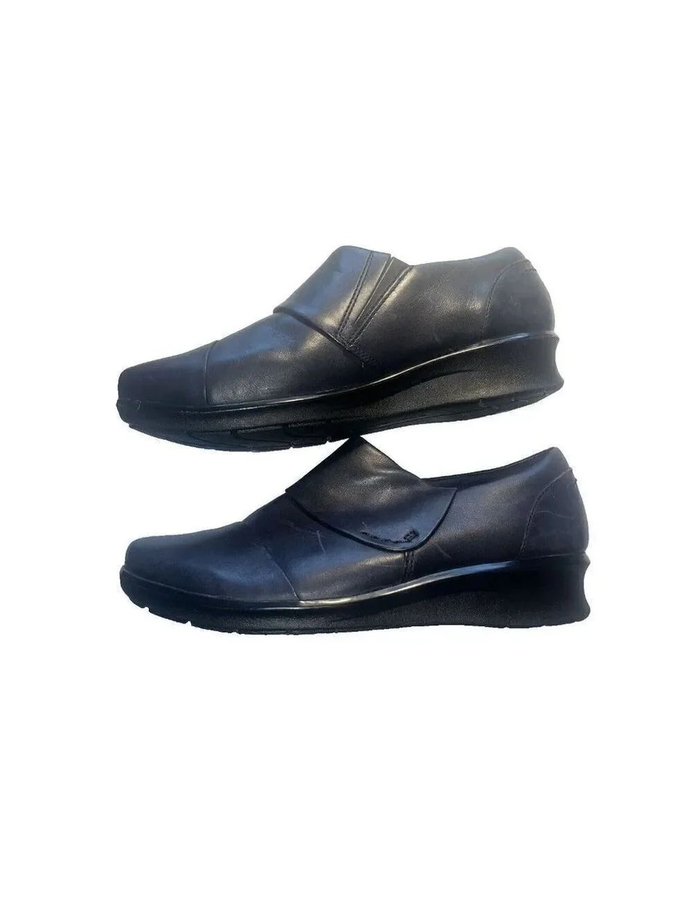 CLARKS SOFT CUSHION BLUE LEATHER SLIP ON LOAFER SIZE 7 W